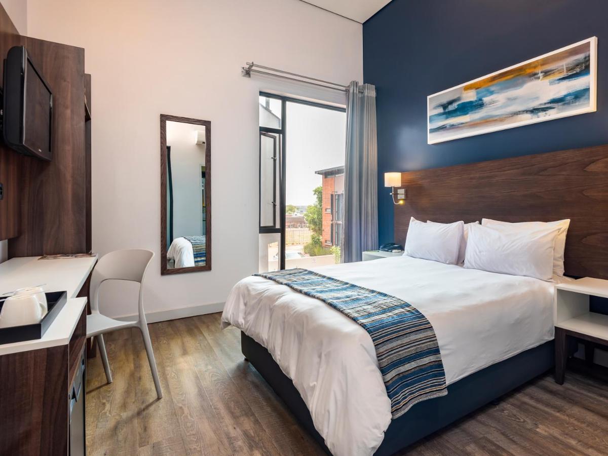 Aha Kathu Hotel Buitenkant foto