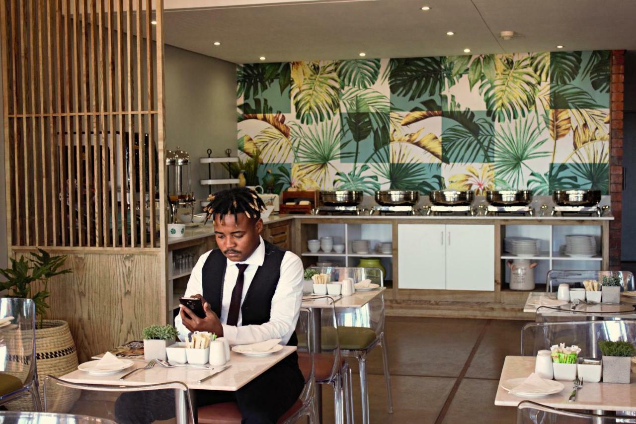 Aha Kathu Hotel Buitenkant foto